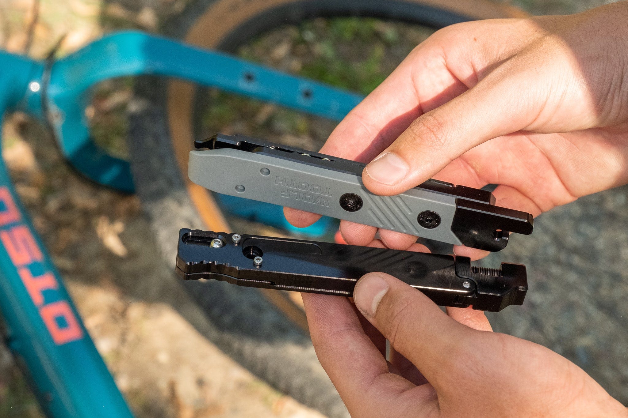 8-Bit Chainbreaker + Utility Knife Multi-Tool - Image 14