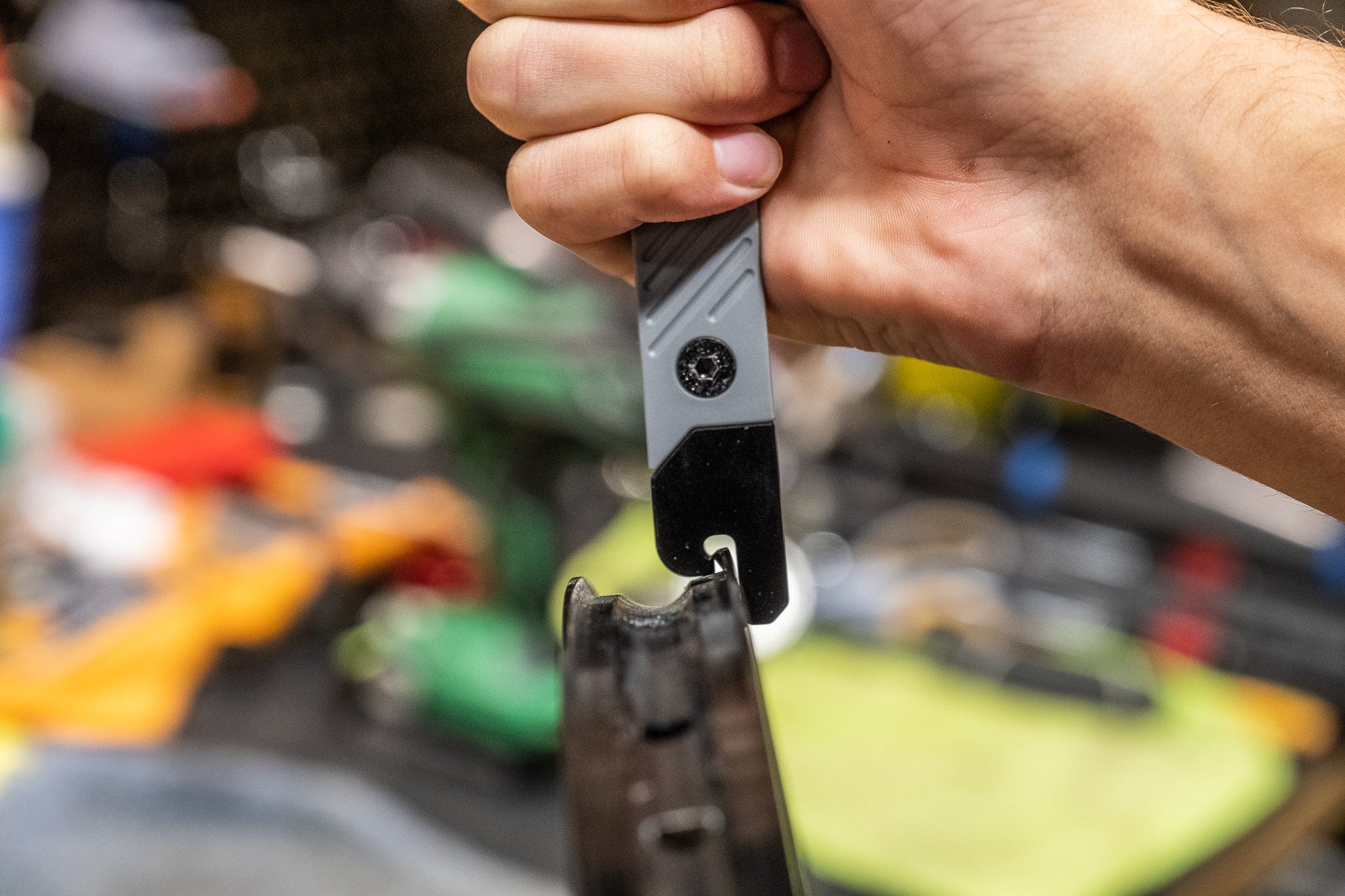 8-Bit Tire Lever + Rim Dent Remover Multi-Tool - Image 5