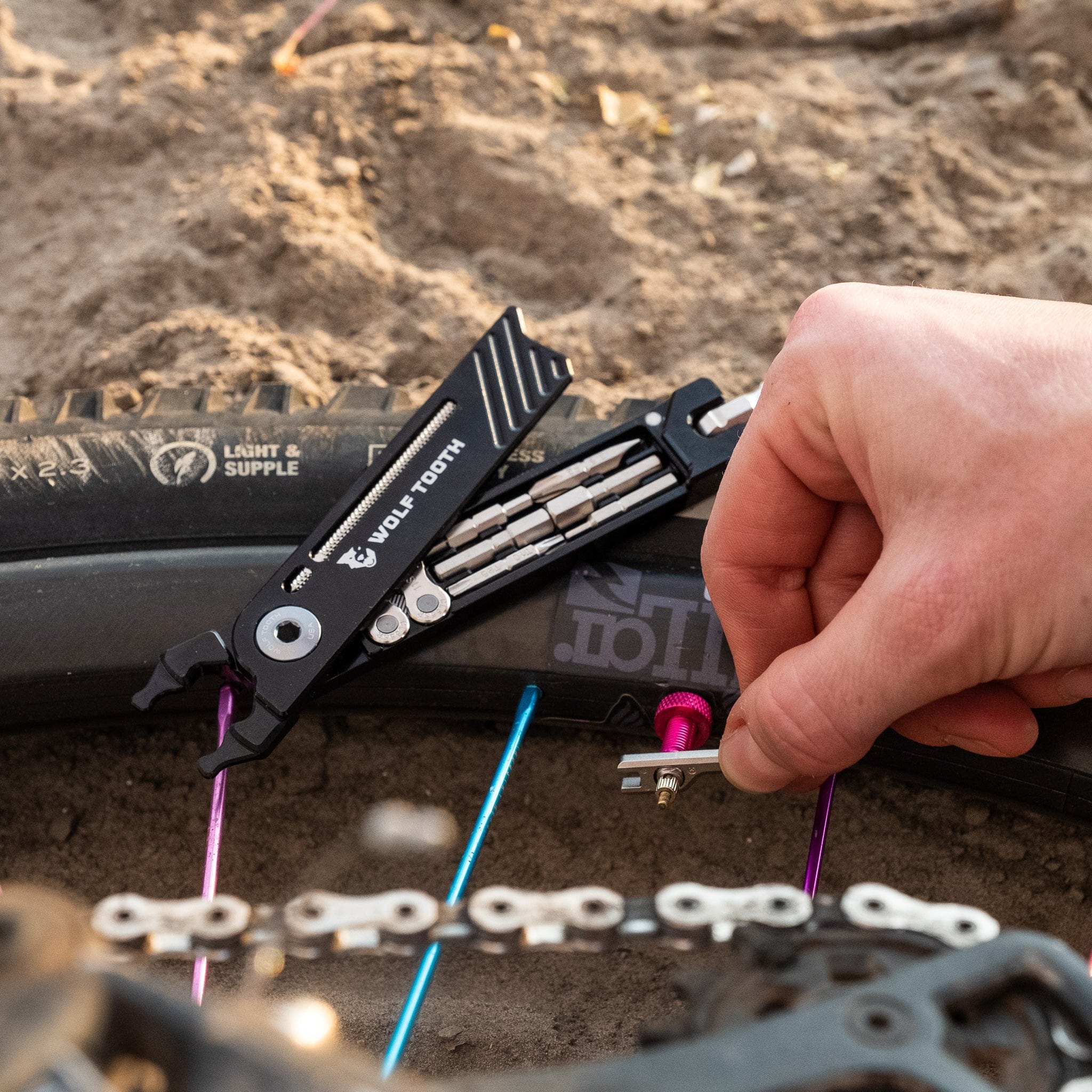 8-Bit Pack Pliers - Image 7