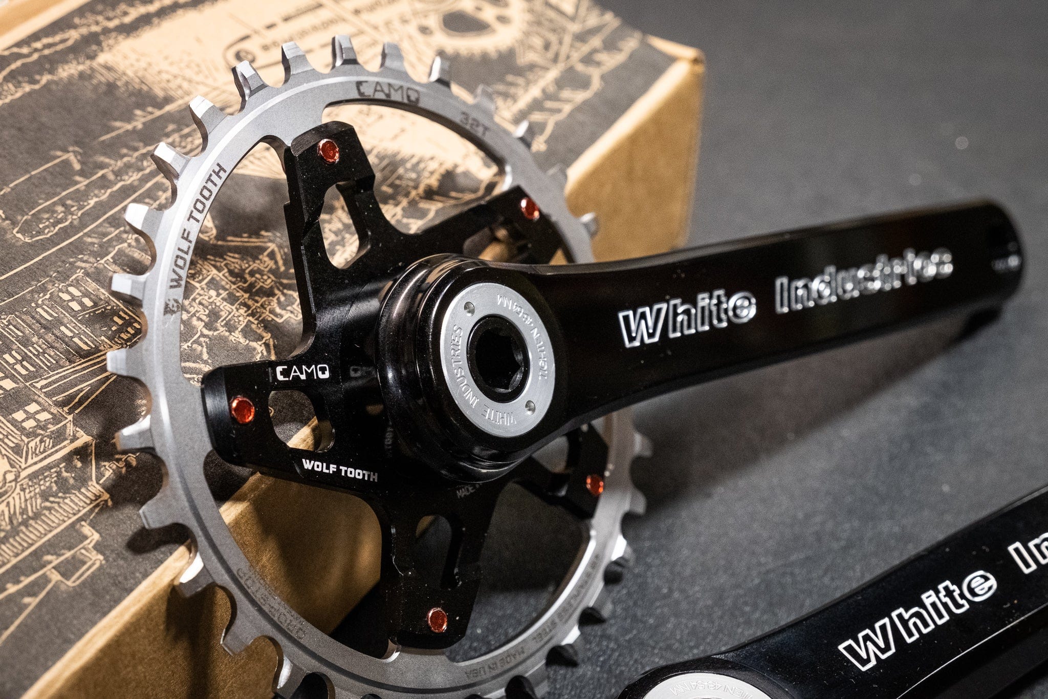CAMO Direct Mount Spider For White Industries - Image 3