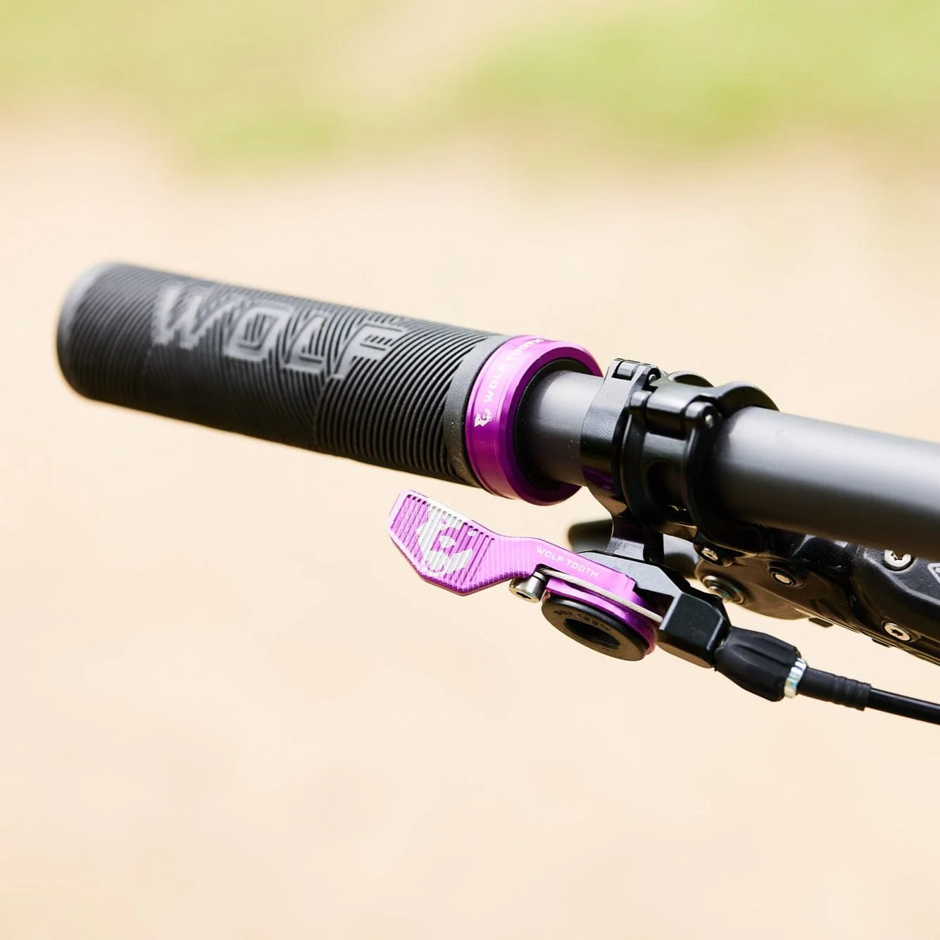 Echo Lock-On Grips - Image 10