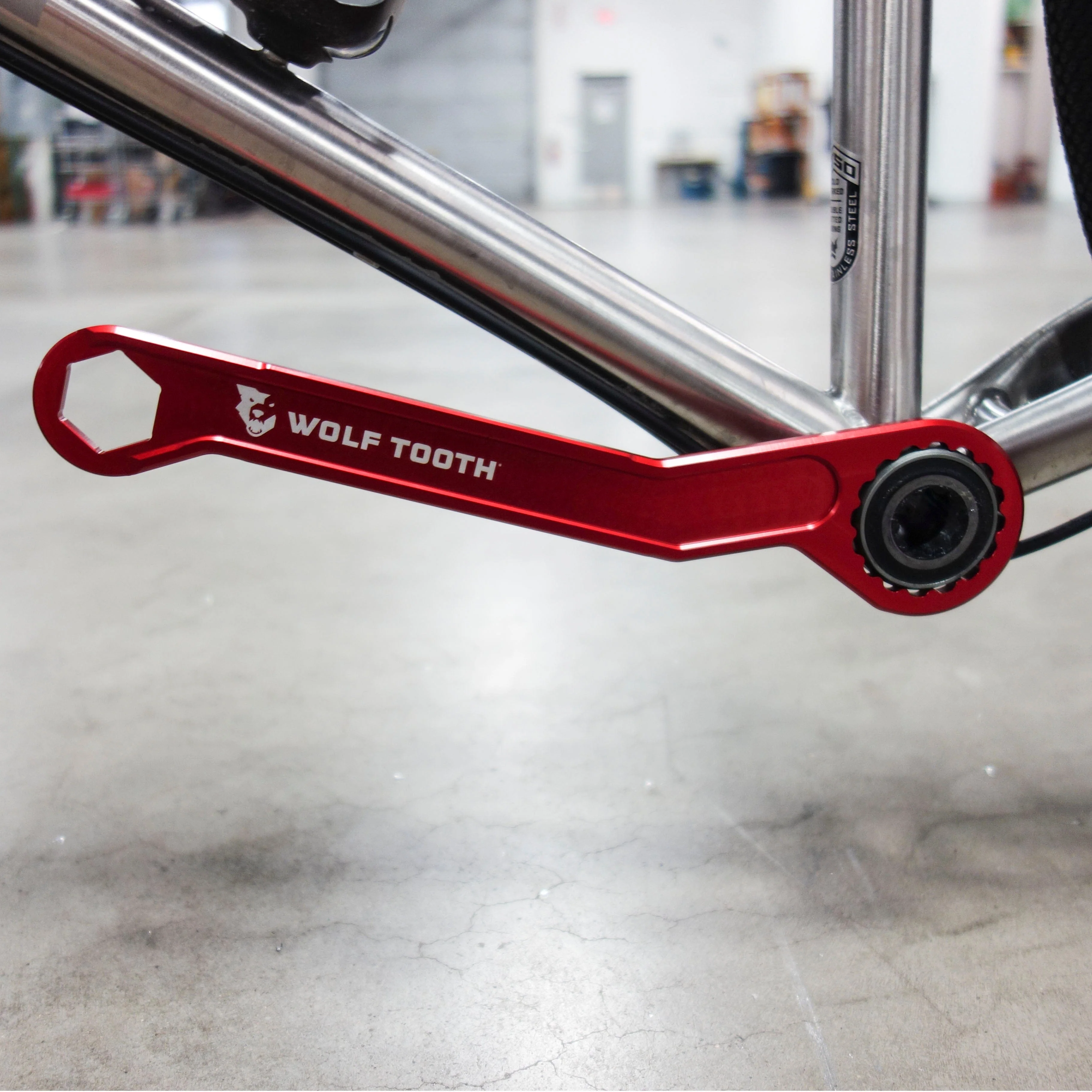 Pack Wrench - Ultralight 1 Inch Hex and Bottom Bracket Wrench - Image 6